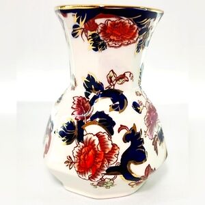 Vintage Mason's Ironstone blue Mandalay pattern octagonal hydra vase